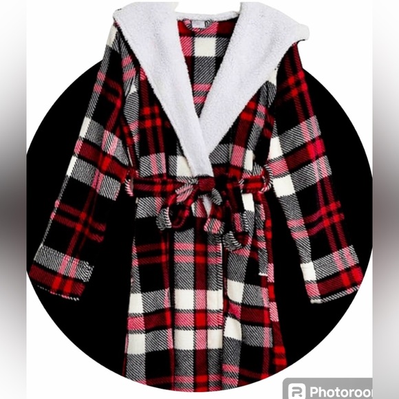 Vera Bradley NWOT Cozy Fleece/sherpa hooded Bathroom w/pockets Plaid - Picture 6 of 11